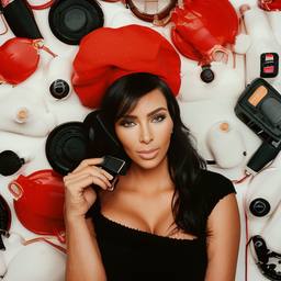Kim Kardashian, Dial-a-Sauce · FFF\DAS\KK\064