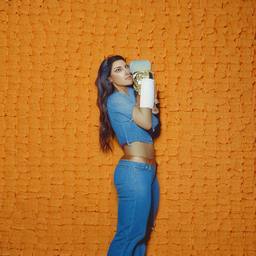 Kim Kardashian, Dial-a-Sauce · FFF\DAS\KK\069